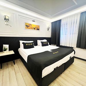 Chambre Budgétée Lit King-Size