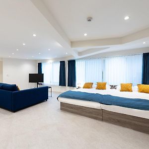 Appartement à 3 Chambres à Coucher