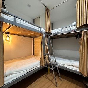 Dormitory Room Mixed