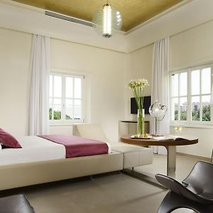Chambre Collection