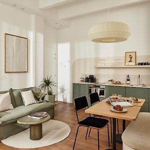 Appartement à 2 Chambres à Coucher