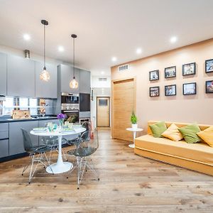 The Visionary Home - Navigli Area