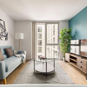 Appartement à 2 Chambres à Coucher