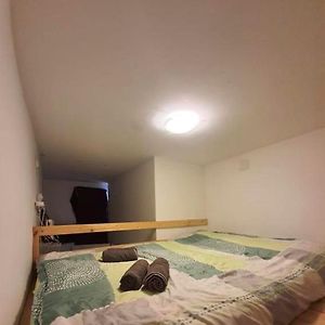 Dormitory Room Mixed