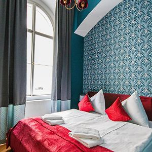 4Bdr Old Town Flat By Church Of St Anne