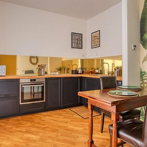 Charming Apartment In Tortona Navigli District