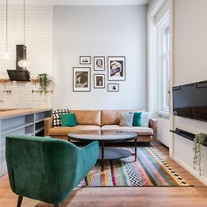 Appartement à 2 Chambres à Coucher
