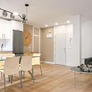 For You Rentals Amplia Casa Temporal Madrid De 3 Dormitorios M Vlm4