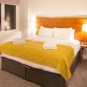 Suite à 2 Chambres à Coucher Lit King-Size