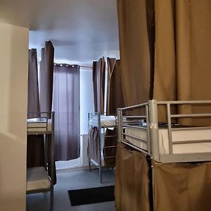 Chambre Juste Pour Femmes Dortoir