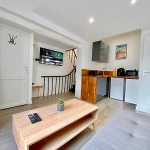 Appartement à 2 Chambres à Coucher