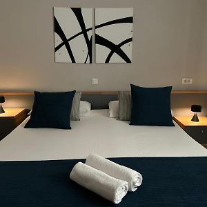 Appartement à 2 Chambres à Coucher