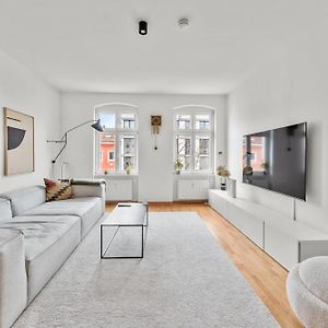 Appartement à 2 Chambres à Coucher