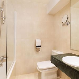 Chambre Lit Queen-Size