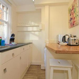 Appartement à 1 Chambre à Coucher au Sous-Sol