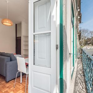 Appartement à 2 Chambres à Coucher