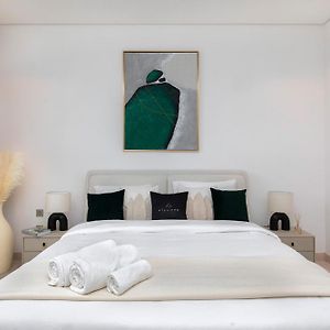 Appartement à 3 Chambres à Coucher