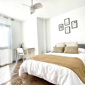 Appartement de Luxe à 4 Chambres à Coucher