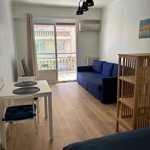 Studio 2 Etoiles A Menton Pour 4 Personnes