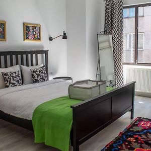 Domus Old Town Retreat Cozy & Central