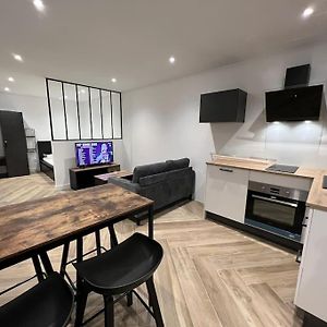 Le Superbe - Appartement Calme A Toulouse - Parking Prive - Proche Transports