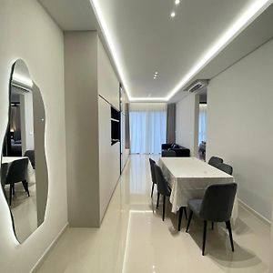 Fully Smart Condo In Sunway Velocity2 Kuala Lumpur