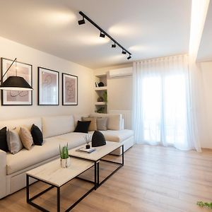 Fancy Apartment In The Heart Of Athens