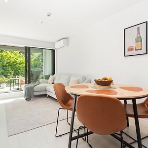 Feel At Home With Aircon, Pool, Gym, Wifi