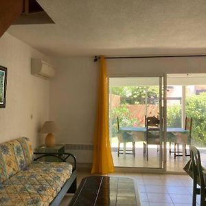 Appartement à 3 Chambres à Coucher