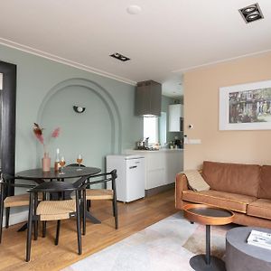 Appartement Grand à 1 Chambre à Coucher