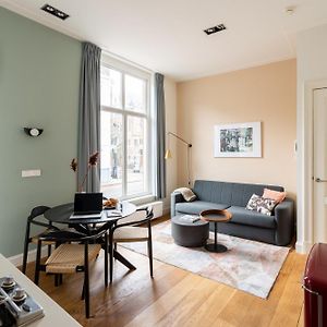 Appartement Grand à 1 Chambre à Coucher