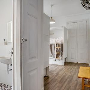 Dormitory Room Mixed