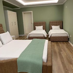 Chambre Quadruple Confort