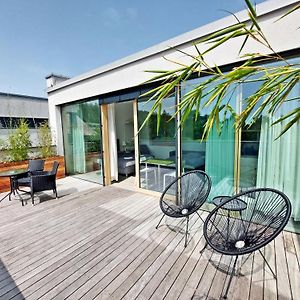 Deluxe TIVOLI Suites