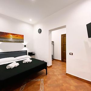 Aliva Room Lt