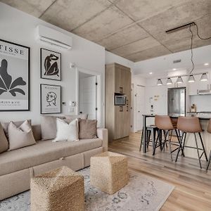 Appartement à 2 Chambres à Coucher