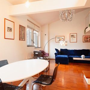 Navigli Design Apartment With Balcony