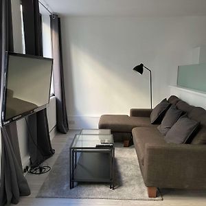 Appartement à 2 Chambres à Coucher