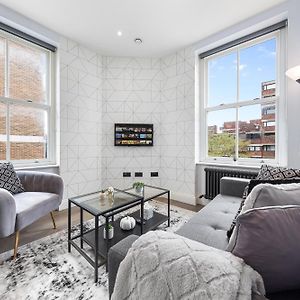 Stunning 1 Bedroom In Westminster With Ac Sleeps 4