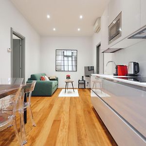 Appartement à 2 Chambres à Coucher