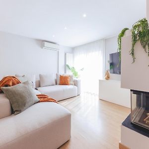 Appartement à 3 Chambres à Coucher