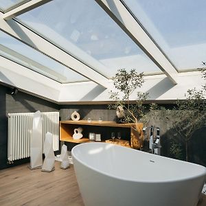 Privilege Suites II - Loftaffair Collection