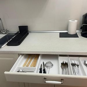 Emm Apartament - 100M Parc Si Metrou Tinererului