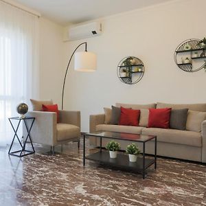 Appartement à 3 Chambres à Coucher