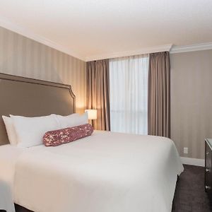 Suite de Luxe à 2 Chambres à Coucher Lit King-Size