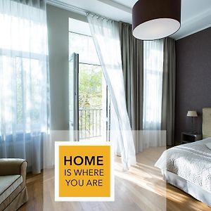 Appartement Grand à 1 Chambre à Coucher