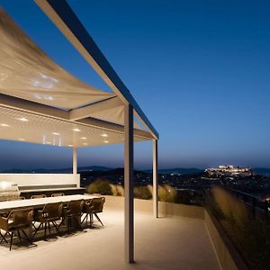 Urban Apt With Stunning Acropolis View & Roofdeck