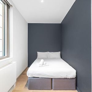 Studio de Luxe