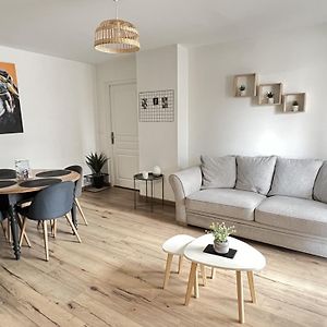 Appartement à 2 Chambres à Coucher