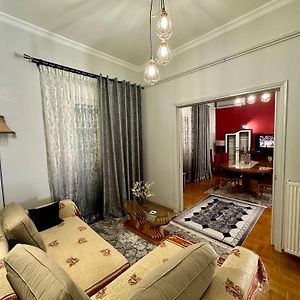 Bratis House Athens